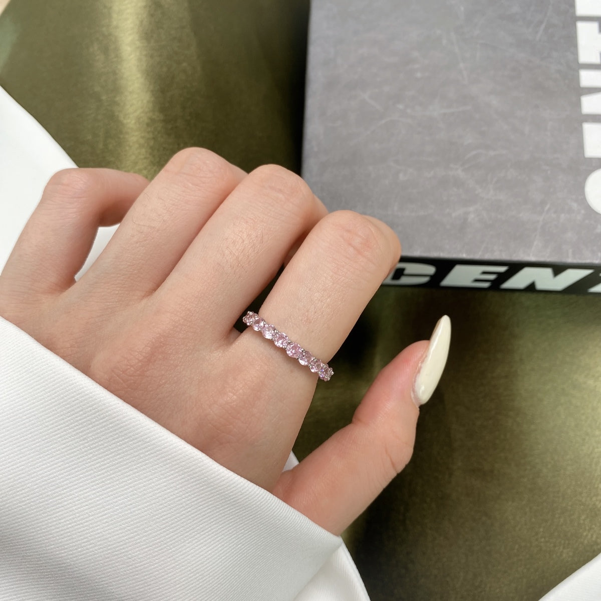[AuraEcho]Sparkling Round Cut Tennis Ring