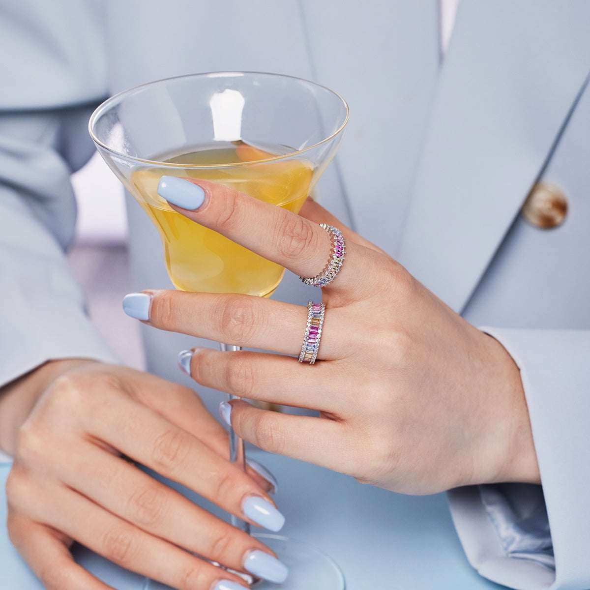 [AuraEcho]Splashy Ornate Emerald Cut Cocktail Ring